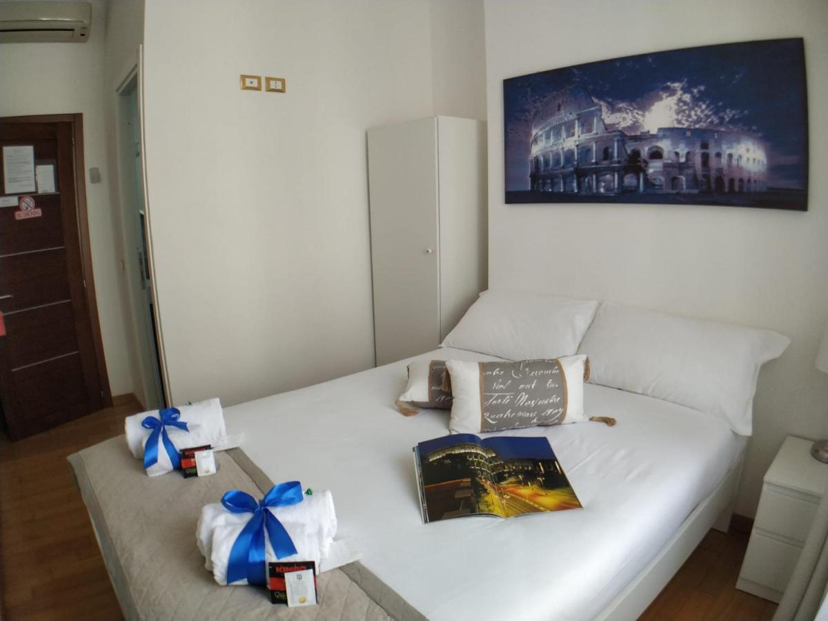 B&B Gaudium Colosseo Roma Exterior foto